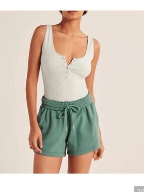 Abercrombie & Fitch Women's Drawstring Shorts in Teal